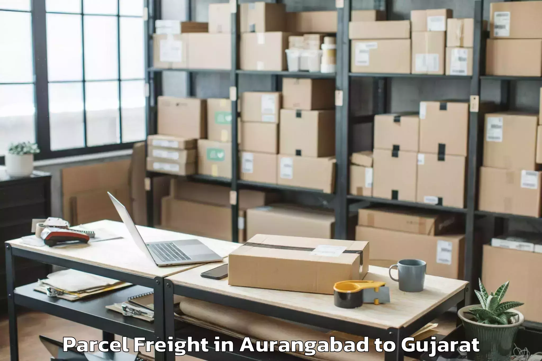 Easy Aurangabad to Saurashtra University Rajkot Parcel Freight Booking